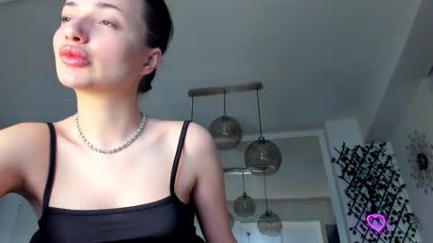 Ir s room online show from 03-06-25, 03:45