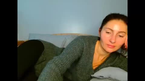 Snapshot of irina9793 chatting on 11-18-25, 09:25 irina online show from 11-18-25, 09:25