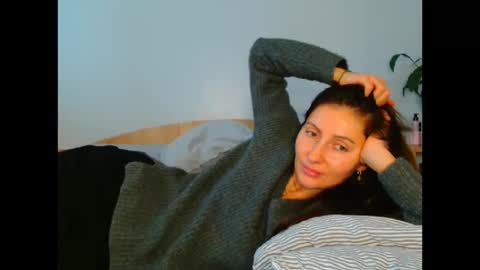 Snapshot of irina9793 chatting on 02-06-26, 10:29 irina online show from 02-06-26, 10:29