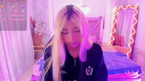 IRINA online show from 04-12-26, 03:33