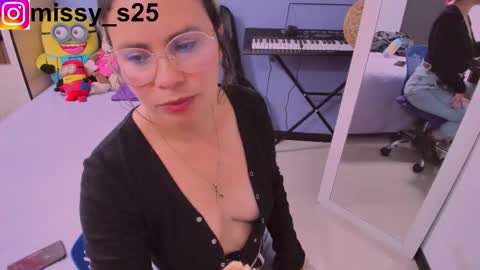 Snapshot of irinastephann chatting on 10-25-25, 09:42 irina online show from 10-25-25, 09:42