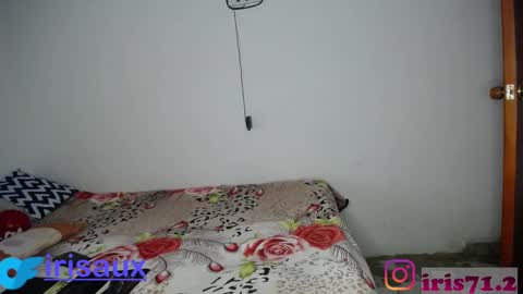 iris712 online show from 12-06-24, 01:55