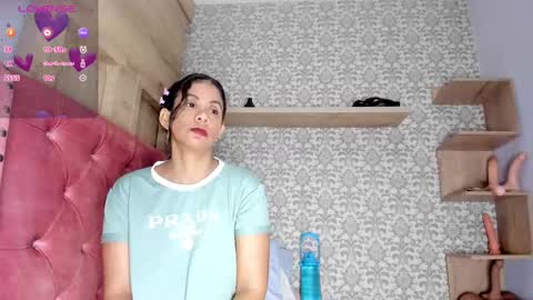 Snapshot of iris_charlotte chatting on 09-29-25, 11:59 Hot Charlotte online show from 09-29-25, 11:59
