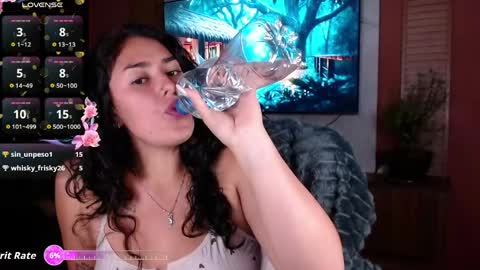 Snapshot of iris_colette chatting on 06-10-26, 12:44 iris_colette online show from 06-10-26, 12:44