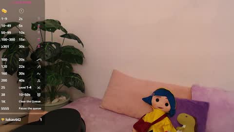 Snapshot of iris_joi chatting on 06-06-26, 02:05 Iirs online show from 06-06-26, 02:05