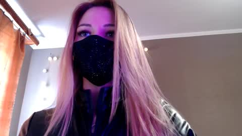 Lily online show from 03-13-26, 02:01