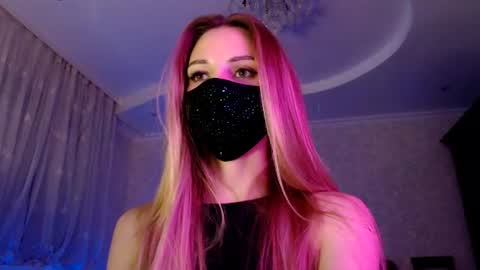 Lily online show from 06-10-26, 07:02