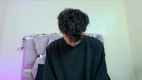 Iris online show from 01-18-26, 04:11