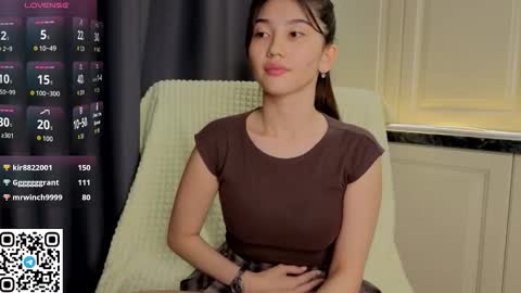 Snapshot of iris_on_cam chatting on 09-24-25, 02:31 iris on cam online show from 09-24-25, 02:31