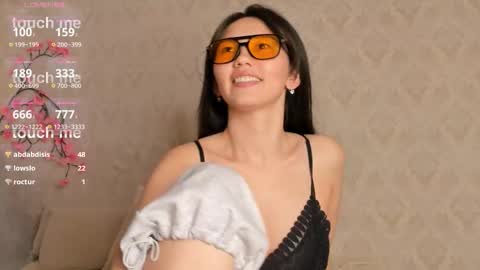 Snapshot of iris_on_cam chatting on 10-02-25, 10:17 iris on cam online show from 10-02-25, 10:17