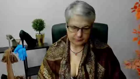 I R I S online show from 01-10-25, 07:25