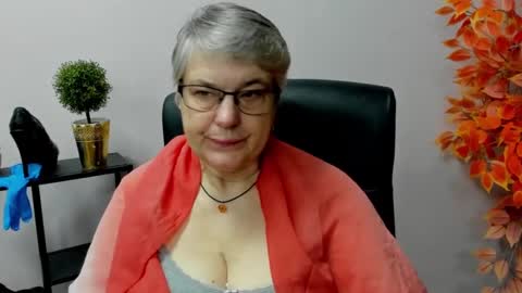 I R I S online show from 02-06-25, 07:35