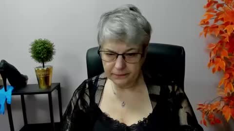 I R I S online show from 03-10-25, 07:21