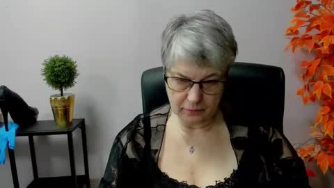 I R I S online show from 03-10-25, 10:48