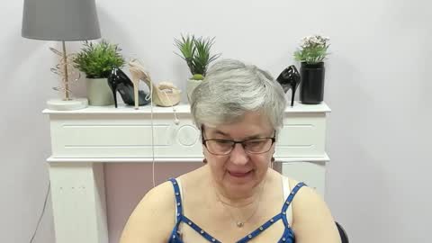 I R I S online show from 01-16-26, 07:01