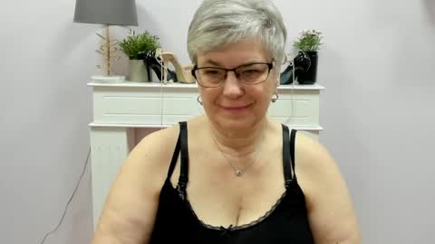 I R I S online show from 03-24-26, 07:02