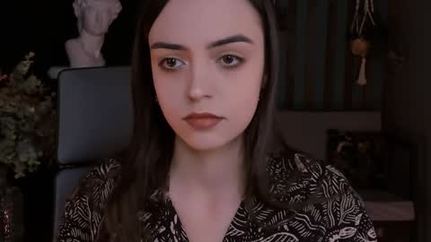 Iris online show from 12-12-24, 04:32