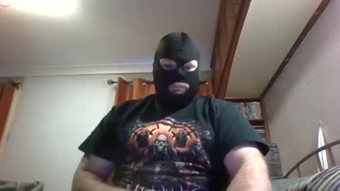 Snapshot of irishadz chatting on 11-25-25, 04:07 irishadz online show from 11-25-25, 04:07