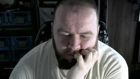 twitter theirishman205 online show from 02-08-25, 12:39