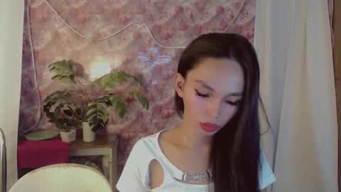 IRISH AND TRIXIE online show from 06-09-26, 07:36