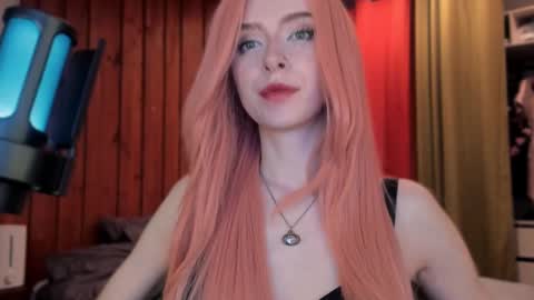 Miss Iris Fansly Miss Iris new inst.  online show from 03-12-25, 02:12