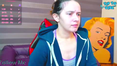 Snapshot of irisnichols chatting on 09-18-25, 01:40 Iris online show from 09-18-25, 01:40