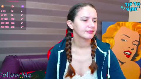 Snapshot of irisnichols chatting on 10-09-25, 01:14 Iris online show from 10-09-25, 01:14