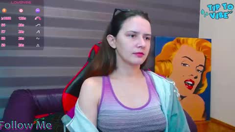 Snapshot of irisnichols chatting on 10-29-25, 10:11 Iris online show from 10-29-25, 10:11