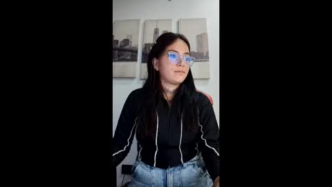 Snapshot of iriss_cardenas chatting on 03-09-26, 09:19 iriss_cardenas online show from 03-09-26, 09:19