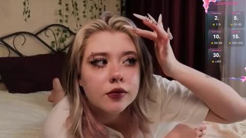 Snapshot of irissocute chatting on 10-03-25, 07:49 I am Cutie Iris3 online show from 10-03-25, 07:49