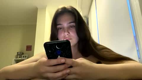 irisss31 online show from 06-06-26, 06:01