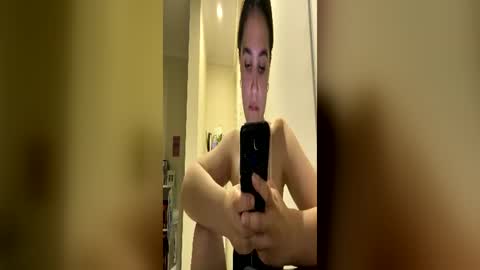 irisss31 online show from 06-11-26, 07:01