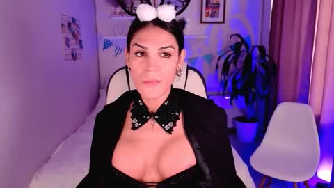  IRMA  FOLLOW ME  online show from 10-16-25, 08:48