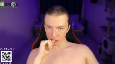 Snapshot of iron__chapman chatting on 12-14-24, 10:50 Iron online show from 12-14-24, 10:50