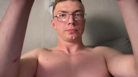 Snapshot of iron__chapman chatting on 10-10-25, 08:19 Iron online show from 10-10-25, 08:19