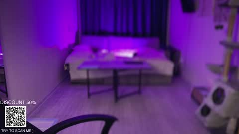 Snapshot of iron__chapman chatting on 11-09-25, 10:19 Iron online show from 11-09-25, 10:19