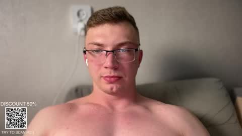 Snapshot of iron__chapman chatting on 11-18-25, 11:15 Iron online show from 11-18-25, 11:15