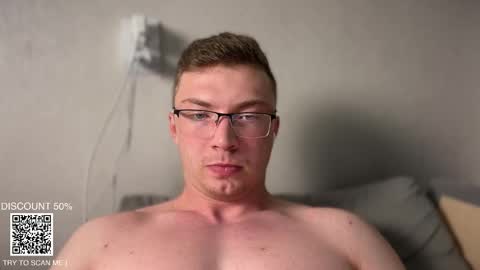 Snapshot of iron__chapman chatting on 11-29-25, 11:52 Iron online show from 11-29-25, 11:52