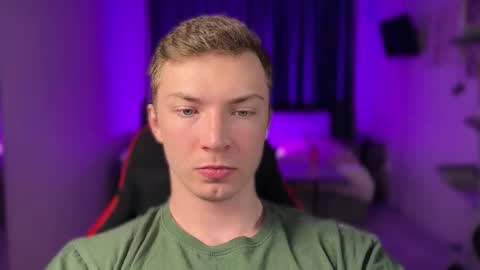 Snapshot of iron__chapman chatting on 02-05-26, 09:19 Iron online show from 02-05-26, 09:19