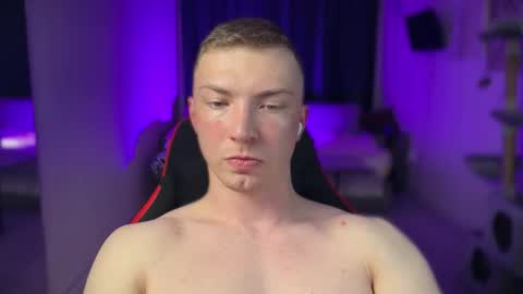 Snapshot of iron__chapman chatting on 02-08-26, 10:57 Iron online show from 02-08-26, 10:57