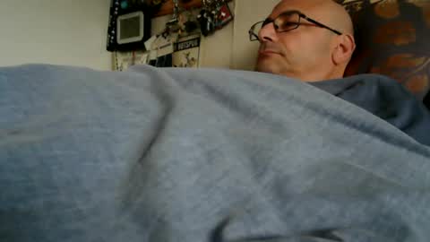 Snapshot of ironkokkk chatting on 01-12-25, 08:46 Ironkokkk online show from 01-12-25, 08:46