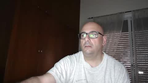 Snapshot of ironkokkk chatting on 09-10-25, 04:45 Ironkokkk online show from 09-10-25, 04:45