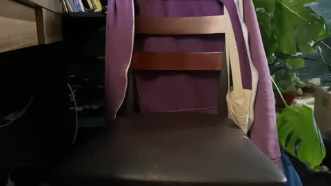 Snapshot of ironotter chatting on 10-20-25, 02:56 Ironotter online show from 10-20-25, 02:56