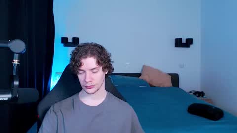 Snapshot of ironthud chatting on 02-13-26, 07:54 Sam online show from 02-13-26, 07:54