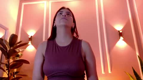 Isabella online show from 04-29-26, 11:47