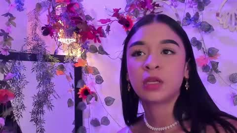 Isabella        online show from 12-14-24, 03:40