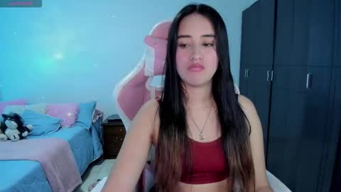 Snapshot of isaa_diamond chatting on 10-24-25, 02:35 isaa_diamond online show from 10-24-25, 02:35