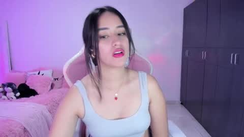 Snapshot of isaa_diamond chatting on 11-22-25, 04:22 isaa_diamond online show from 11-22-25, 04:22