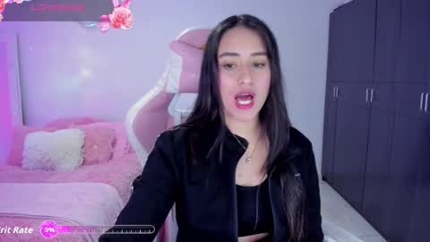 Snapshot of isaa_diamond chatting on 12-18-25, 02:23 isaa_diamond online show from 12-18-25, 02:23