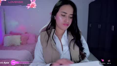 Snapshot of isaa_diamond chatting on 12-19-25, 03:02 isaa_diamond online show from 12-19-25, 03:02